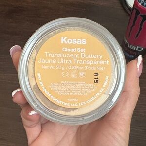 Kosas Translucent Buttery Setting Powder